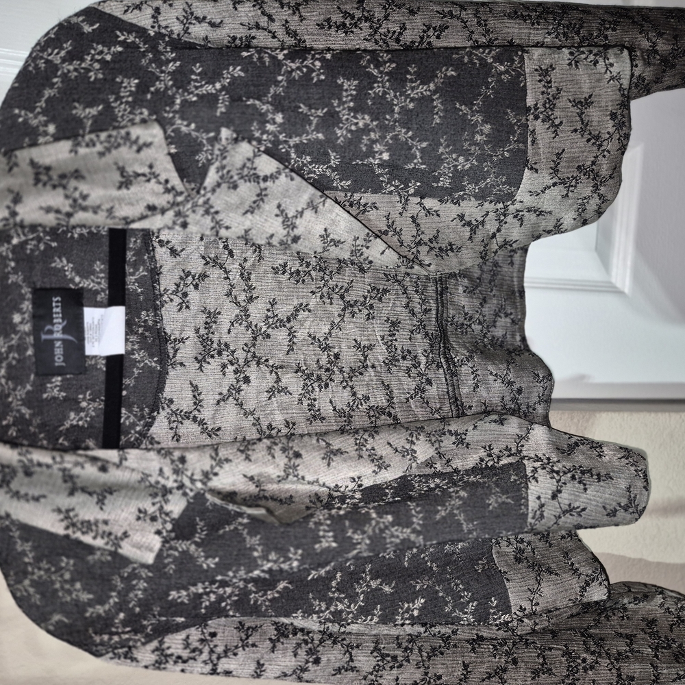 Joseph Black and Gray Floral Blazer